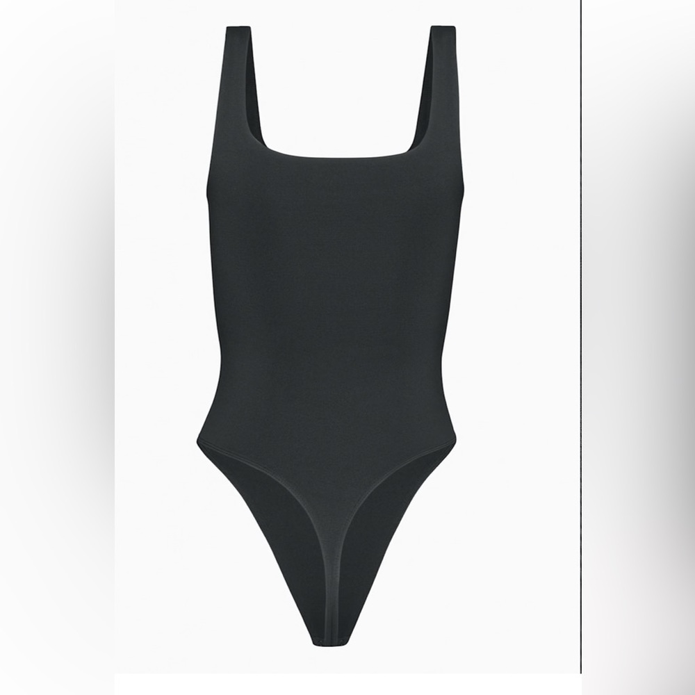 Babaton. Bodysuit women - Picture 7 of 8